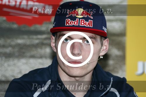 Zandvoort 20 april 2016
Persconferentie Max Verstapen ivm race event ism met Circuitpark Zandvoort en Jumbo.
Prins Bernhard Junior Jos Verstappen en Frits v Eerd waren aanwezig.