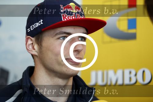 Zandvoort 20 april 2016
Persconferentie Max Verstapen ivm race event ism met Circuitpark Zandvoort en Jumbo.
Prins Bernhard Junior Jos Verstappen en Frits v Eerd waren aanwezig.