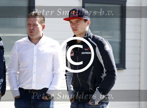 Zandvoort 20 april 2016
Persconferentie Max Verstapen ivm race event ism met Circuitpark Zandvoort en Jumbo.
Prins Bernhard Junior Jos Verstappen en Frits v Eerd waren aanwezig.