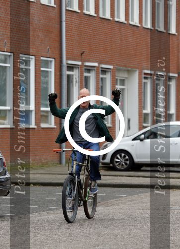 Amsterdam 21 maart 2016  
Maxim hartman op de fiets