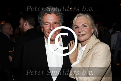 Amsterdam 3 april 2016
Premiere musical Sky in het Amsterdam theater.
Monique v d Ven en Edwin de Vries