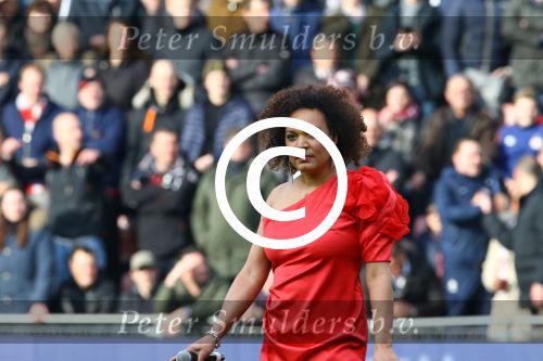 Eindhoven, 20 Maart 2016 Kompetitiewedstrijd PSV-AJAX, eindstand 0-2
Nederlandse Tina Turner