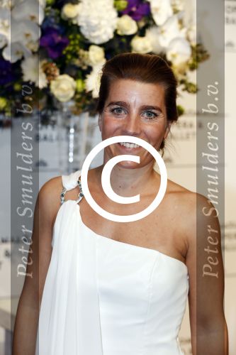 Amsterdam 15 april 2016
Premiere Natiuonaal Ballet in de stopera.
Nicolien Sauerbreij met een vriendin
