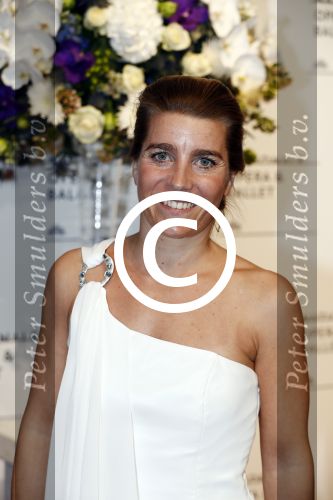 Amsterdam 15 april 2016
Premiere Natiuonaal Ballet in de stopera.
Nicolien Sauerbreij met een vriendin