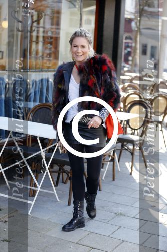 Amsterdam 16 maart 2016
Nikkie Plessen wordt gefotografeerd voor haar instagram.