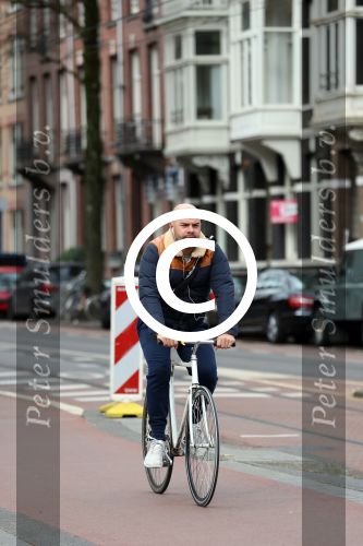Amsterdam 8 april 2016
Oscar Aerts op de fiets in amsterdam zuid