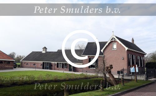 Abcoude 8 april 2016
Nieuwe huis/ villa van Peter v d Vorst in Abcoude.