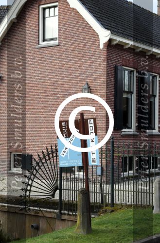 Abcoude 8 april 2016
Nieuwe huis/ villa van Peter v d Vorst in Abcoude.