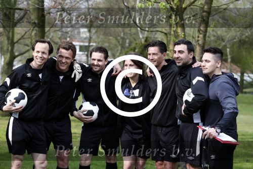Rotterdam 13 april 2016
Life after Football LAF Voet golf met oa Eljero Elia Najib Amhali Pierre v Hooijdonk Fajah Lourens Joelle Witschge Ramon Beuk Evgeniy Levchencko Michael Mols Romano Denneboom Kahlid Boularouz en de organisatoren Regi Blinker enSoufian Asafiati