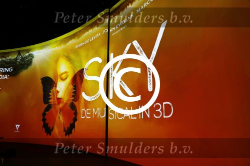 Amsterdam 3 april 2016
Premiere musical Sky in het Amsterdam theater.