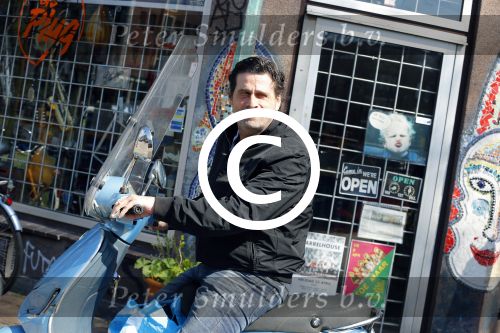 Amsterdam 10 april 2016 
Steve Brown op zijn vespa scooter.