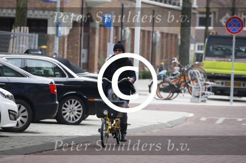 Amsterdam 31 maart 2016 
Susan Visser op de fiets in Amsterdam.