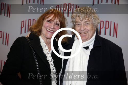 Amsterdam 10 maart 2016
Premiere Pippin in carre. Tonny Eyk met vrouw
