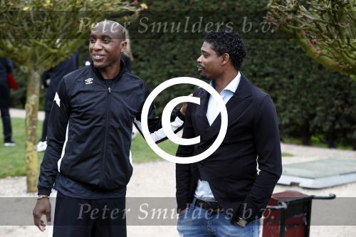 Rotterdam 13 april 2016
Life after Football LAF Voet golf met oa Eljero Elia Najib Amhali Pierre v Hooijdonk Fajah Lourens Joelle Witschge Ramon Beuk Evgeniy Levchencko Michael Mols Romano Denneboom Kahlid Boularouz en de organisatoren Regi Blinker enSoufian Asafiati