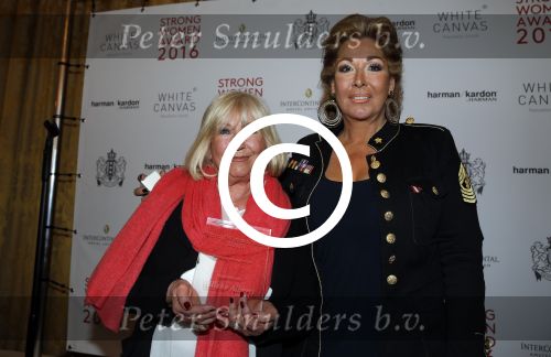 Amsterdam 21 maart 2016  
Strong woman award in het amstel hotel. Willeke Alberti wint de award.
Willeke met Hind Betty en Rita Verdonk