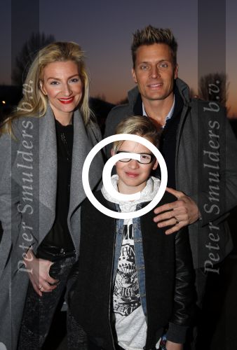 Amsterdam 17 maart 2016
Premiere circus du soleil bij amsterdam arena.
Winston Post, partner Denise van Rijswijk en zoon