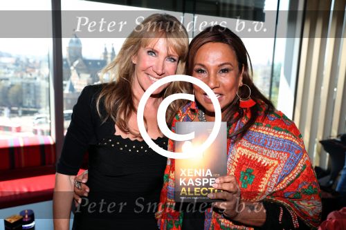 Amsterdam 11 april 2016
Boek presentatie Xenia Kasper in het hilton double tree hotel.