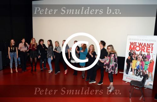 Amsterdam 11 april 2016
Castpresenatie we want more,
Niemand minder dan Petra Laseur, Angela Groothuizen, Carolina Mout, Wimie Wilhelm, Tina de Bruin,  Anne-Marie Jung, Peggy Vrijens, Elise Schaap, Sytske van der Ster, Rop Verheijen, Emma van Muiswinkel, Esther Lindenbergh en Rosanne de Wijs behoren tot de cast van We Want More!