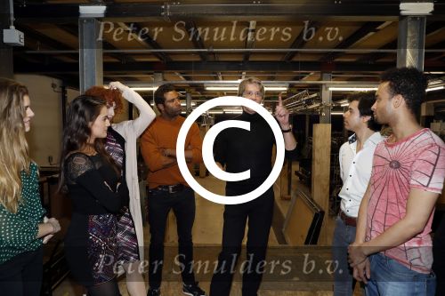 Amsterdam 24 maart 2017  
De cast van A Chorus line krijgen een rondleiding in Carre. oa edwin Jonker
