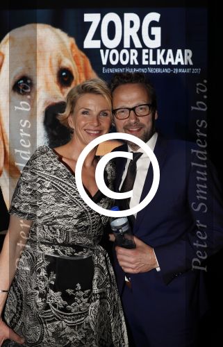 Aalsmeer 29 maart 2017
Hulphond gala in Aalsmeer studio\'s. Anita Witzier met man