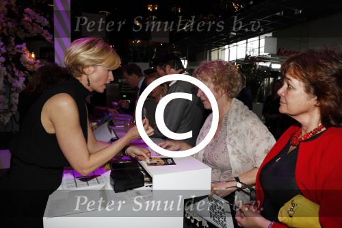Aalsmeer 29 maart 2017
Hulphond gala in Aalsmeer studio\'s. Anouk Smulders