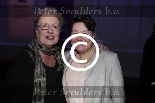 Hilversum 6 maart 2017
Uitreiking Buma awards in studio 21. Louise Schmidt en partner Astrid Nijgh