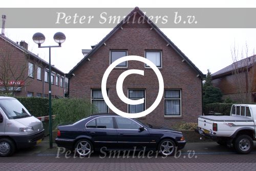 Loosdrecht 30 maart 2000

Nieuwe huis van Bart de Graaf.


Peter Smulders BV