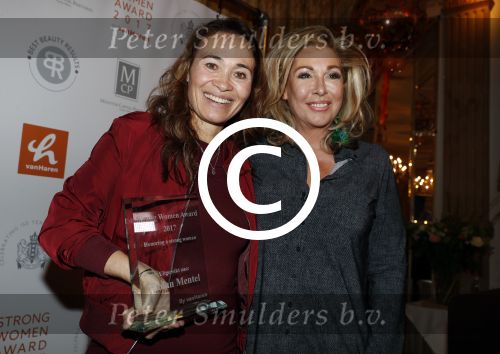 Amsterdam 27 maart 2017
Uitreiing strong woman award in het amstel Hotel. Bibian Mentel met Betty de Groot