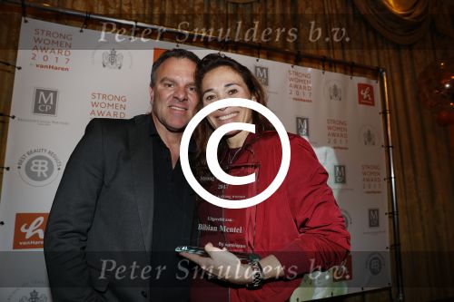 Amsterdam 27 maart 2017
Uitreiing strong woman award in het amstel Hotel. Bibian Mentel met partner Edwin