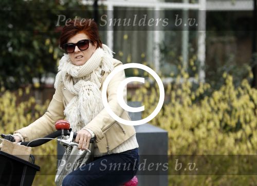 Amsterdam 22 maart 2017
Chazia Mourali op de fiets