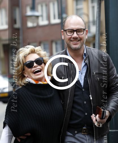 Amsterdam 4 maart 2017
Connie Witteman met verloofde/vriend Eugene v Dun op de cornelis schuytstraat