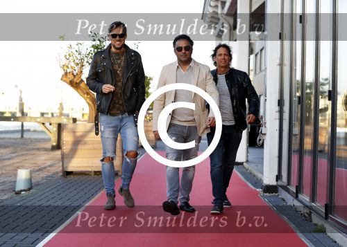 Amsterdam 24 maart 2017
Presentatie Amsterdam XXXL magazine bij de harbour club. Dennis Rugebregt met compagnon Edwin en Cris de Ravallet