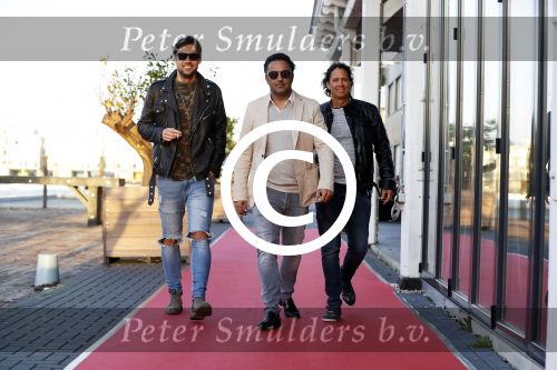 Amsterdam 24 maart 2017
Presentatie Amsterdam XXXL magazine bij de harbour club. Dennis Rugebregt met compagnon Edwin en Cris de Ravallet