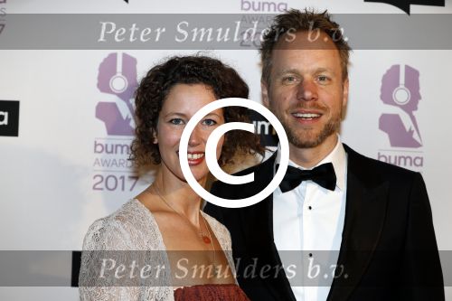 Hilversum 6 maart 2017
Uitreiking Buma awards in studio 21. Diggy Dexx en partner Dagmar Holtman
