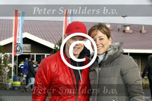 Biddinghuizen 5 maart 2017
De hollandse 100 op de ijsbaan in Biddinghuizen georganiseerd door Prins Bernhard.
Dirk Jan Bakker en Marianne Timmer doen ook mee