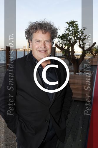 Amsterdam 24 maart 2017
Presentatie Amsterdam XXXL magazine bij de harbour club. Dirk Zeelenberg