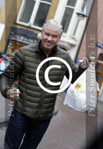 Amsterdam 4 maart 2017
Dries Roelvink doet boodschappen