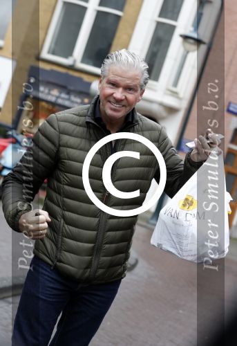 Amsterdam 4 maart 2017
Dries Roelvink doet boodschappen