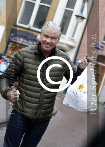 Amsterdam 4 maart 2017
Dries Roelvink doet boodschappen