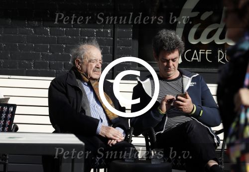 Amsterdam 23 maart 2017  
Eli Asser op terras in Amsterdam