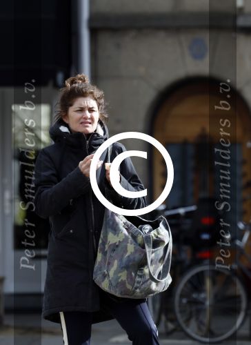 Amsterdam 1 maart 2017 
Fockeline Ouwerkerk aan het shoppen met stylist Tommie Driessen
