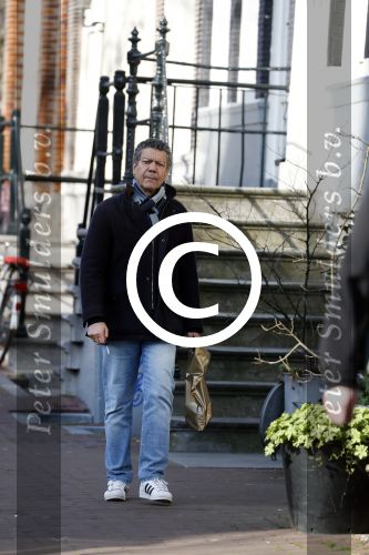 Amsterdam 24 maart 2017 
Frank sanders geniet van het zonnetje op straat