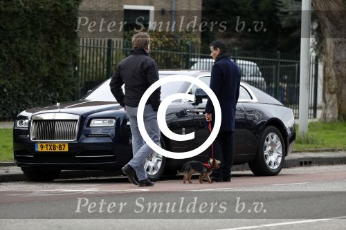 Amsterdam 4 maart 2017 
Advocaat Gerard Spong en zijn vriend mte hond en zijn Rolls Royce