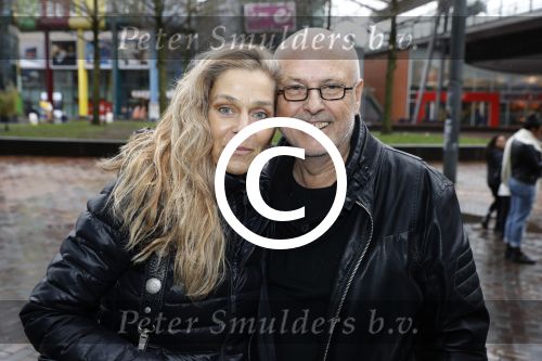 Amsterdam 18 maart 2017 
premiere Smurfen in  Pathe Arena. Hilde de Mildt met man