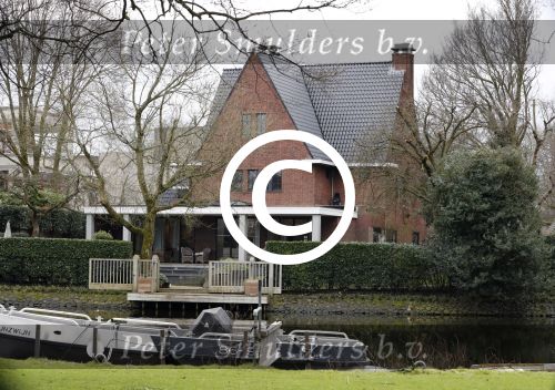 Amsterdam 4 maart 2017 
Hetbhuis waar Jaap v Zweden nu nog woont maar wat hij verkocht heeft.