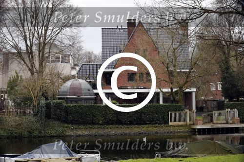 Amsterdam 4 maart 2017 
Hetbhuis waar Jaap v Zweden nu nog woont maar wat hij verkocht heeft.