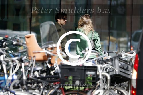 Amsterdam 30 maart 2017
Waylon haalt Joelle Witschge thuis op in zijn porsche panamera.