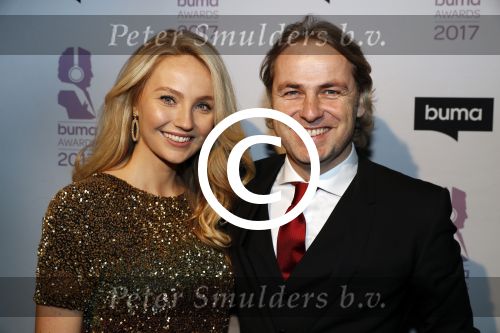 Hilversum 6 maart 2017
Uitreiking Buma awards in studio 21. Kelly Weekers met John Ewbank