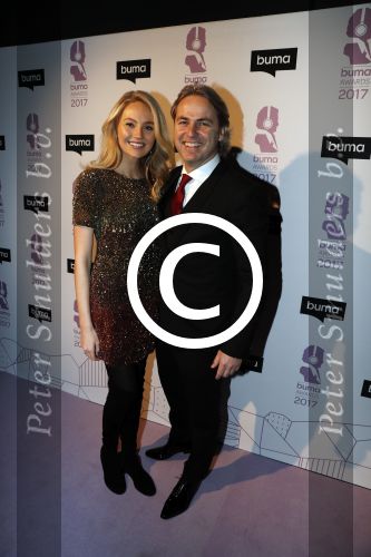 Hilversum 6 maart 2017
Uitreiking Buma awards in studio 21. Kelly Weekers met John Ewbank