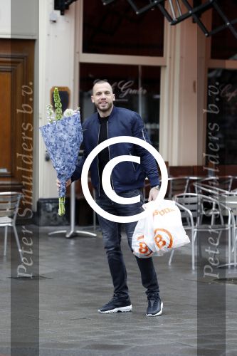 Amsterdam 4 maart 2017 
Johnny Heitinga doet boodschappen